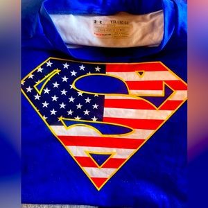 Youth xl underarmour patriotic Superman shirt! Great condition!
